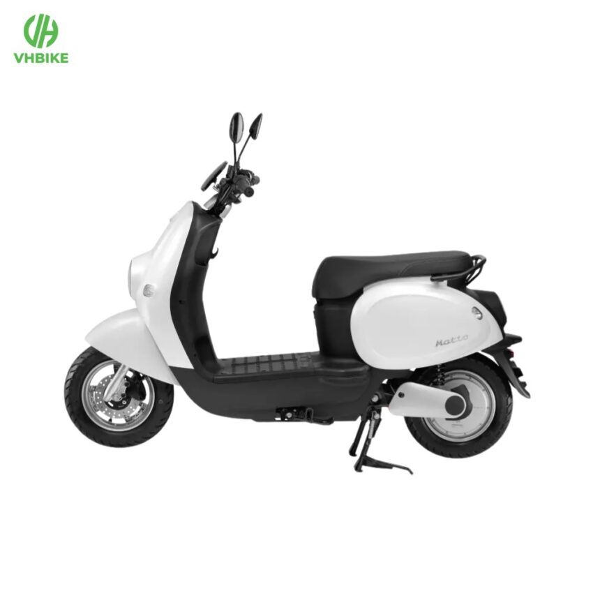 Xe máy điện VinFast Motio màu trắng