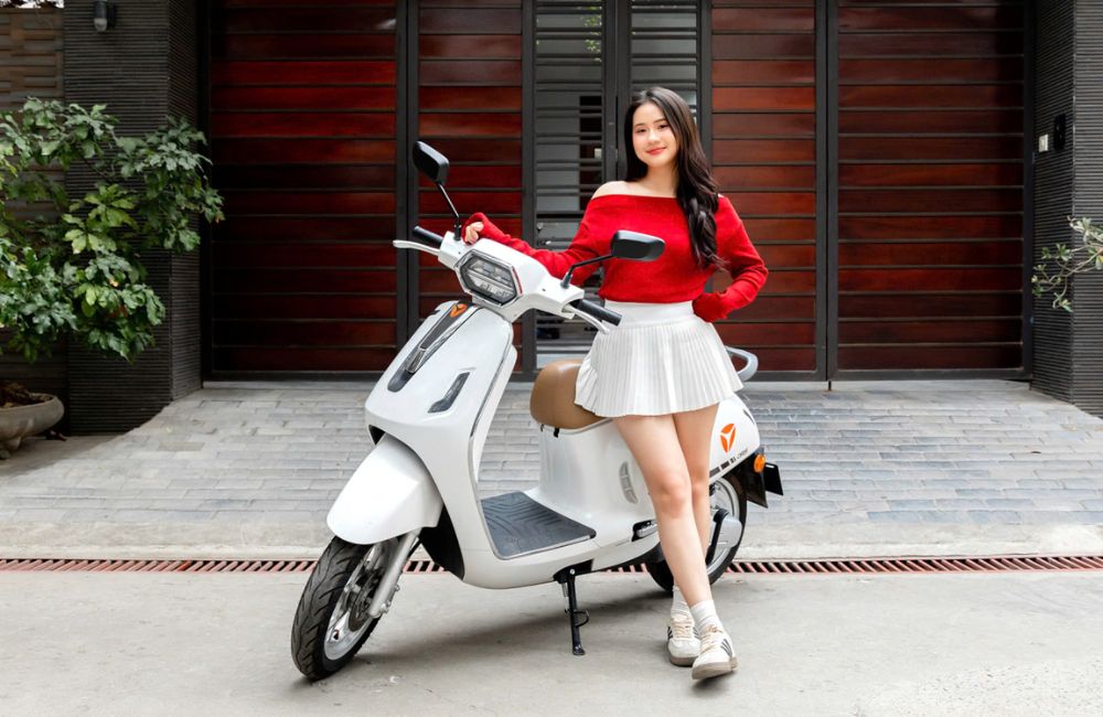 Bảng giá xe máy điện mới nhất năm
