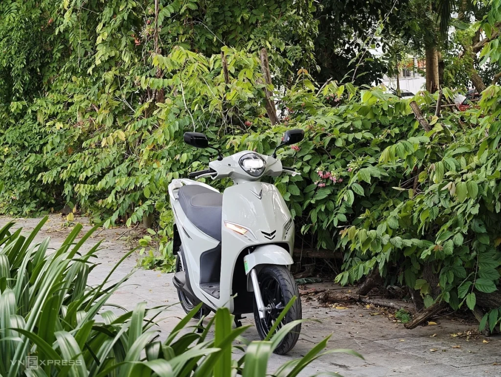 Xe máy điện Feliz 2025 hai pin – Gấp đôi quãng đường gấp đôi trải nghiệm