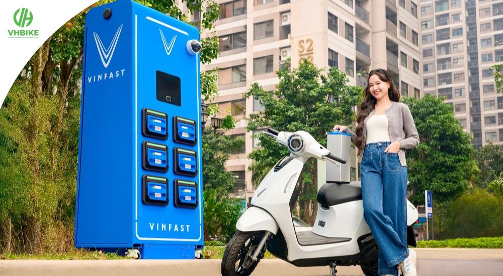 VINFAST RA MẮT 4 MẪU XE MÁY ĐIỆN MỚI, HOÀN THIỆN LẮP ĐẶT 4.500 TRẠM ĐỔI PIN ĐẦU TIÊN